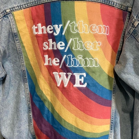 Levi's Pride Liberation Trucker Rainbow
Jean Denim Jacket - Picture 7 of 7